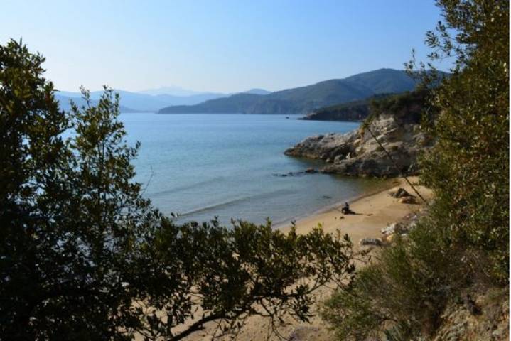 Appartamento per 5 persone, con Terrazza e Giardino a Lido di Capoliveri