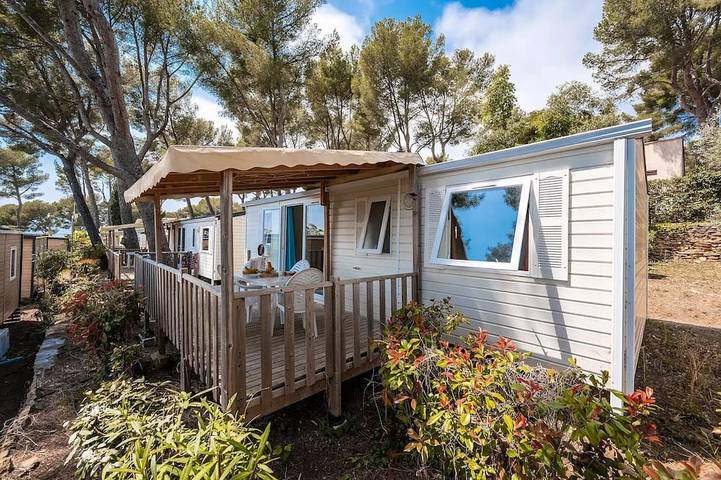 Mobil home pour 6 personnes dans Chassey-lès-Montbozon