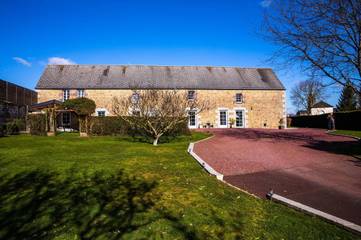Chambre d’hôte pour 2 personnes, avec terrasse ainsi que jardin et vue dans Tessy-Bocage