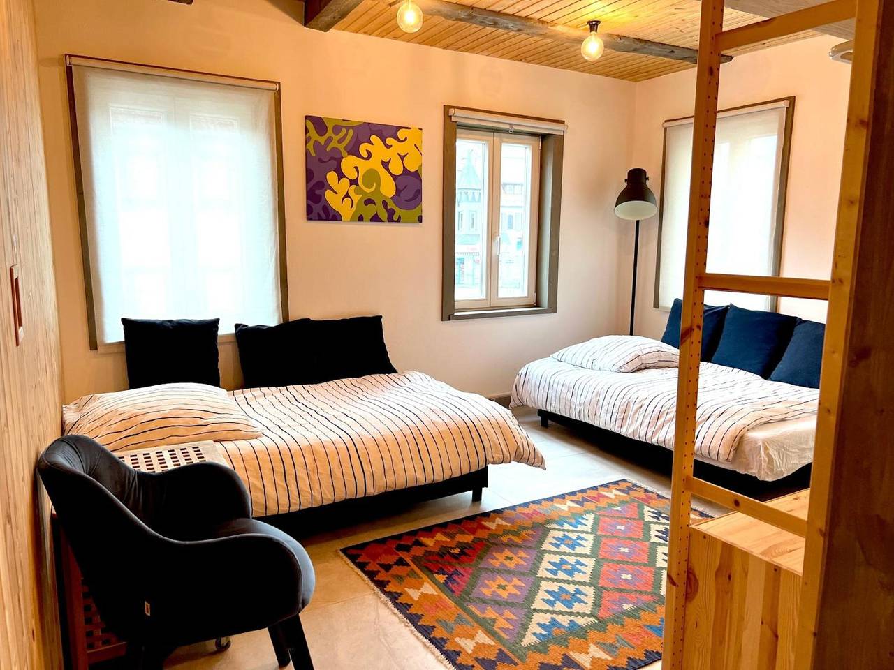 Ganze Wohnung, Ferienwohnung 'Blaue Wohnung - Goldenes-Häusle' mit Privatterrasse und Wlan in Sulzbach an der Murr, Rems-Murr-Kreis