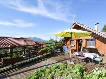 Gîte pour 2 personnes, avec jardin ainsi que piscine et terrasse dans Hautes-Alpe