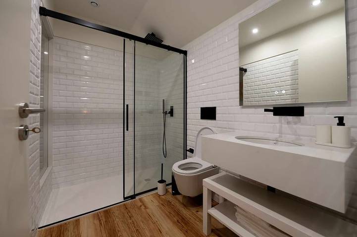 Location de vacances pour 2 personnes, avec jacuzzi et jardin ainsi que sauna et piscine dans Estorãos - 3