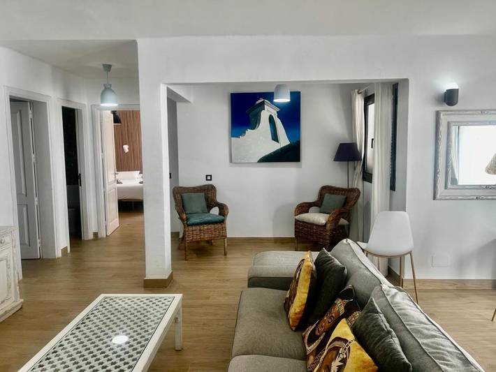 Casa rural para 5 personas, con Terraza y Jardín además de Piscina y Vistas en Arrecife - 4
