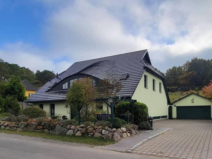 Ferienwohnung für 4 Personen, mit Terrasse und Garten