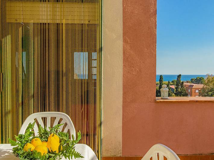Ferienwohnung für 3 Personen, mit Balkon und Pool in Giardini-Naxos - 2
