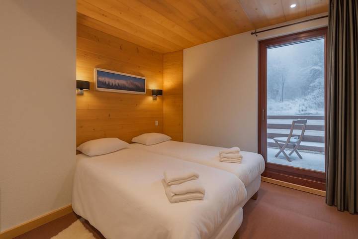 Gîte pour 6 personnes, avec balcon et piscine, adapté aux familles à Vallorcine - 4