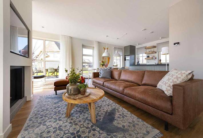 Luxus villa für 8 Personen am Tjeukemeer in Friesland in Delfstrahuizen, Friesland