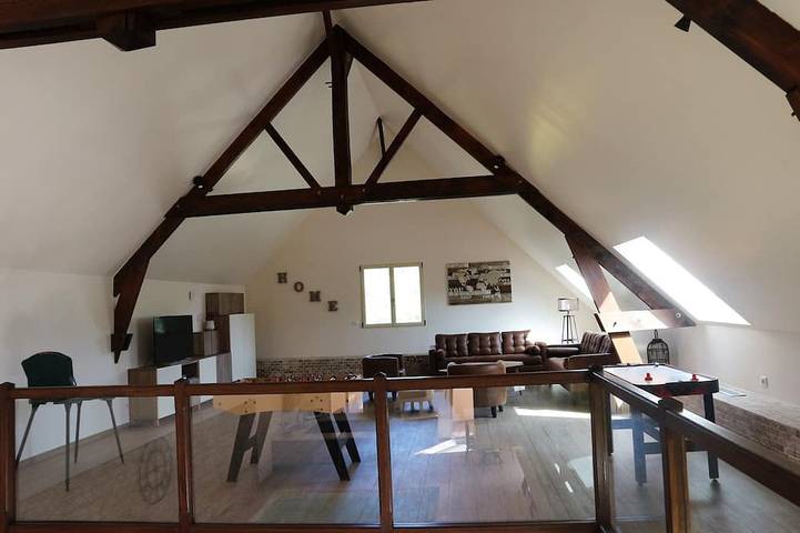 Villa (1-6 pers) avec piscine intérieure privée chauffée à 30 min de Versailles in Montainville, Yvelines