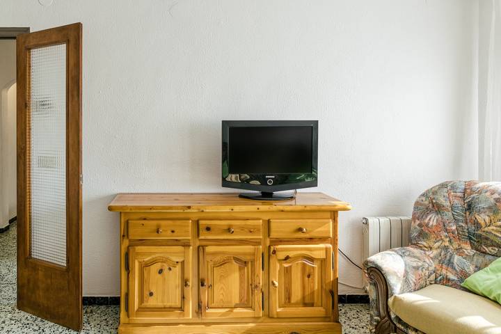 Holiday Home 'Can Picola' with Mountain View, Private Terrace and Wi-Fi in Capmany, Upper Empordà