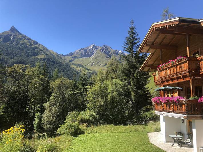 Ferienwohnung für 4 Personen, mit Sauna und Garten sowie Ausblick, kinderfreundlich in Kals am Großglockner - 2