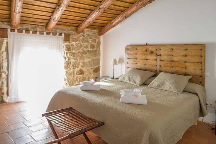 Gîte El Zaguán de Cabanillas pour 12 personnes in Cabanillas del Monte, Torrecaballeros