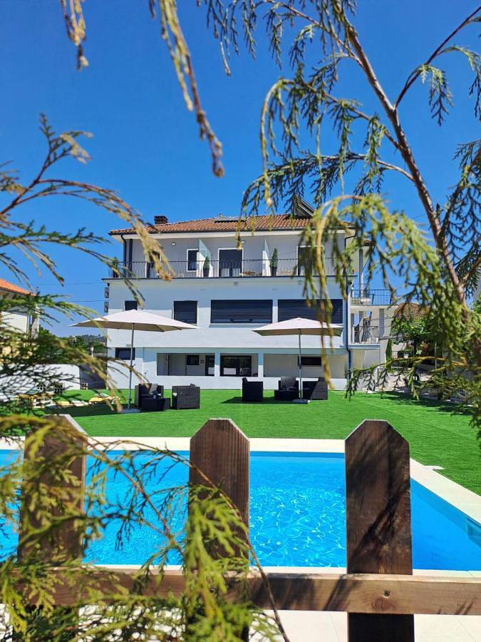 Location de vacances pour 12 personnes, avec piscine ainsi que jardin et vue à Lousã - 4