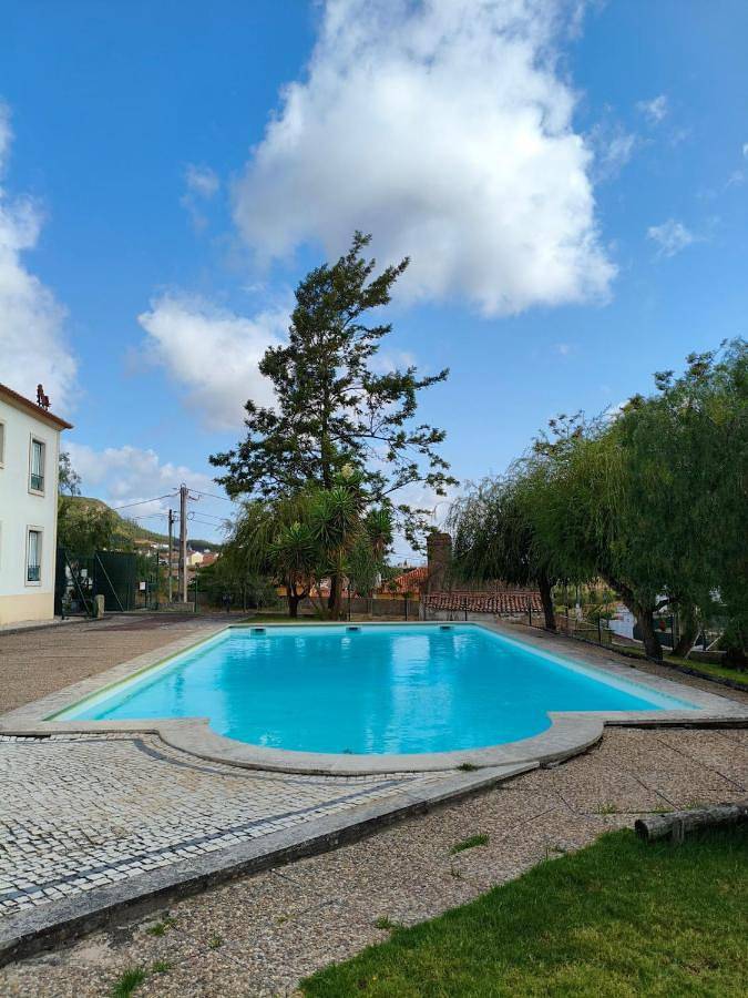 Casa de férias para 4 pessoas, com vista e varanda e ainda piscina em Cercal
