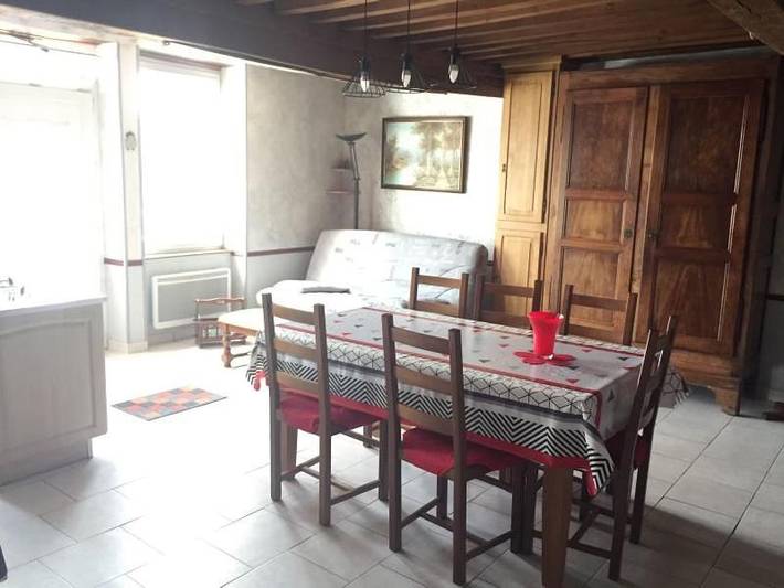 Location de vacances pour 4 personnes, avec balcon et jardin, adapté aux familles à Planchez - 3