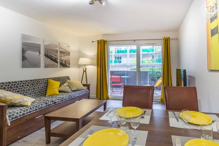 Gîte pour 2 personnes, avec terrasse à Aix-les-Bains - 2