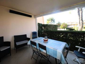 Location De Vacances pour 4 Personnes dans Le Pradet, Région de Toulon, Photo 2