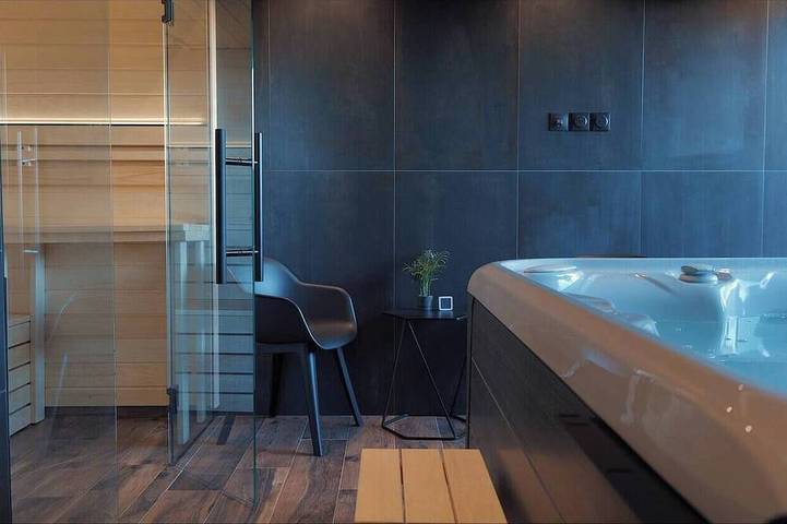 Location de vacances pour 5 personnes, avec jardin à Crots