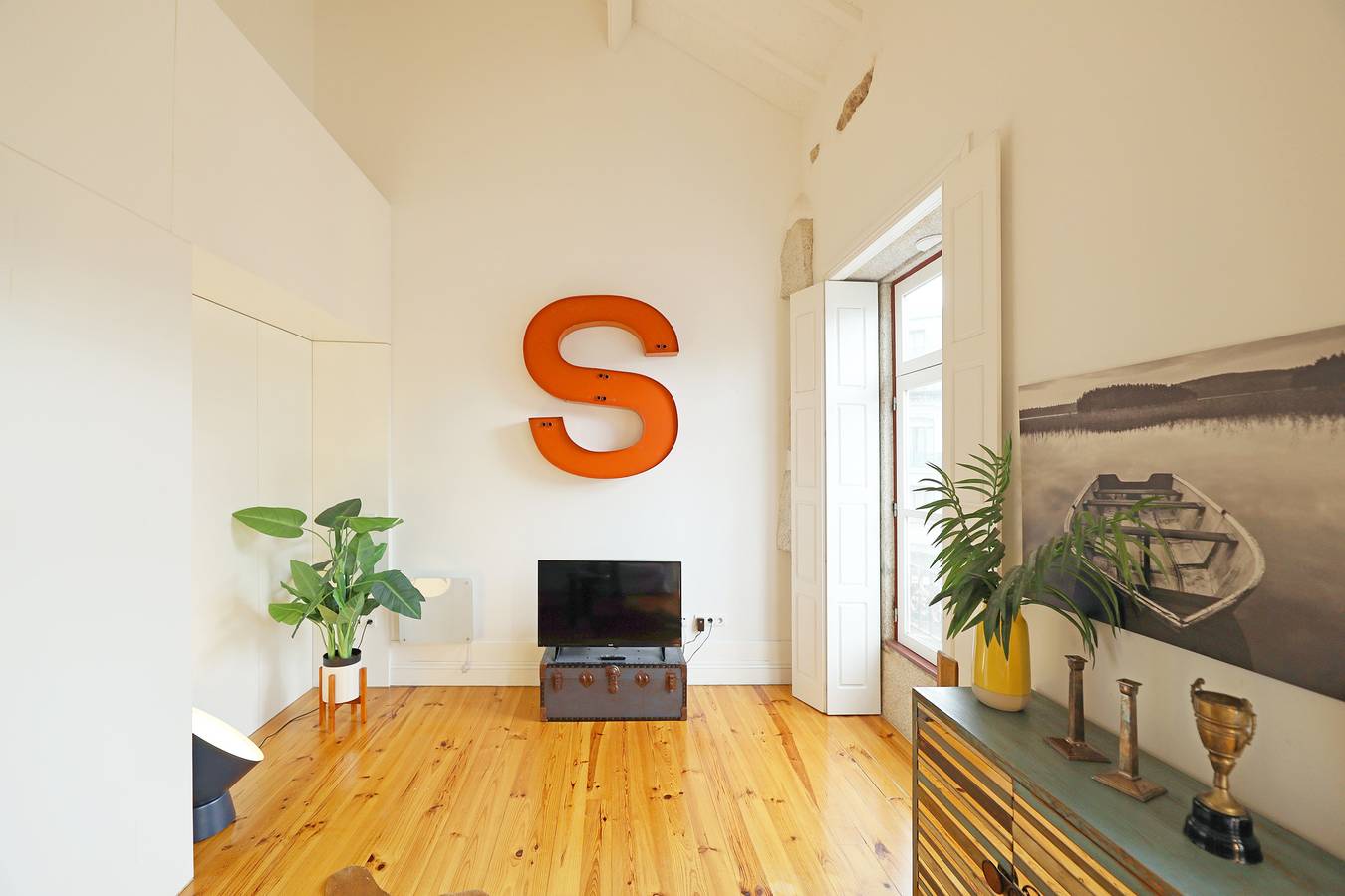 Entire apartment, Holiday apartment for 4 people in Santo Ildefonso, Porto