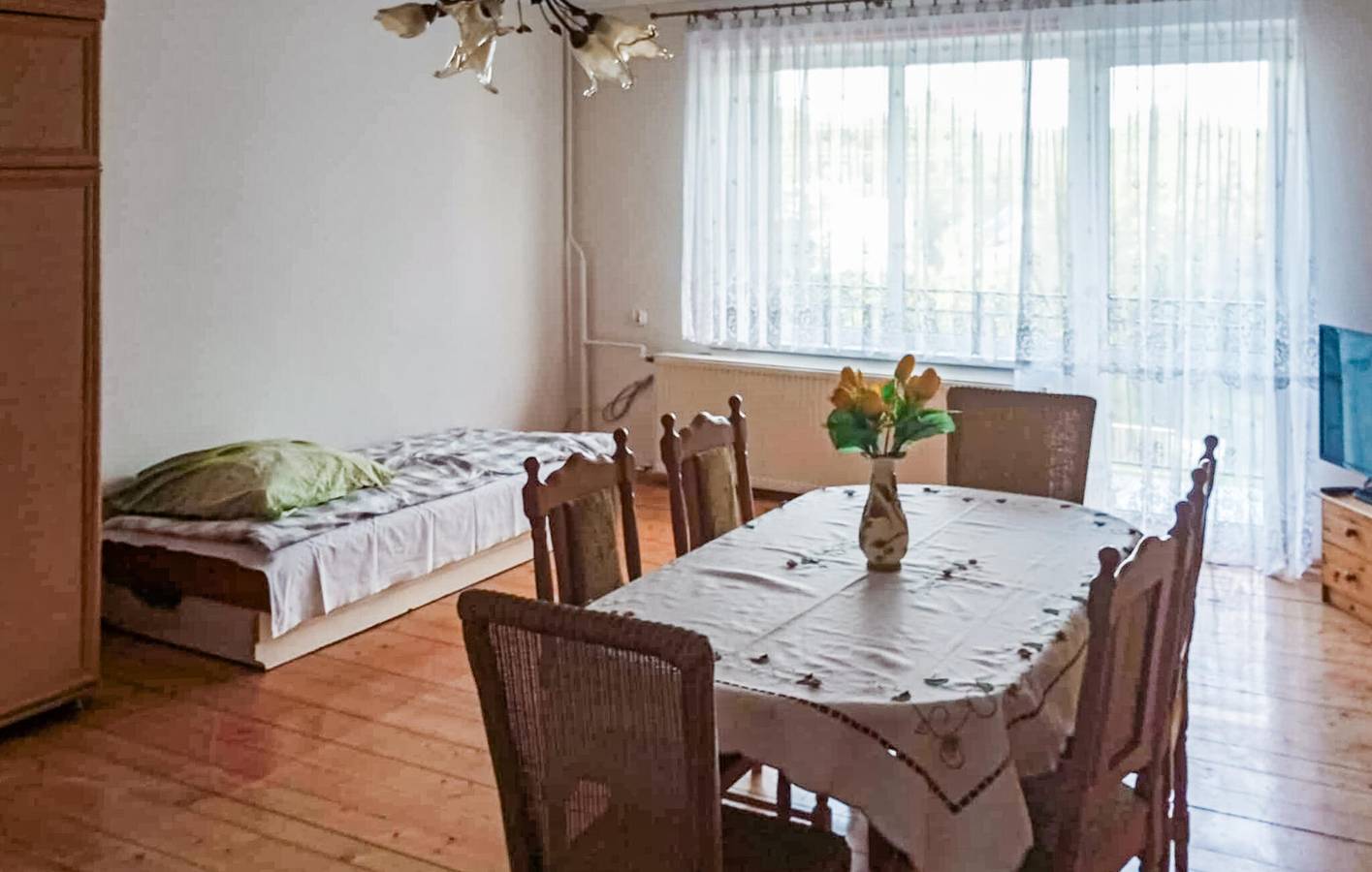 Ganze Ferienwohnung, Ferienwohnung für 10 Personen mit Garten in powiat kartuski