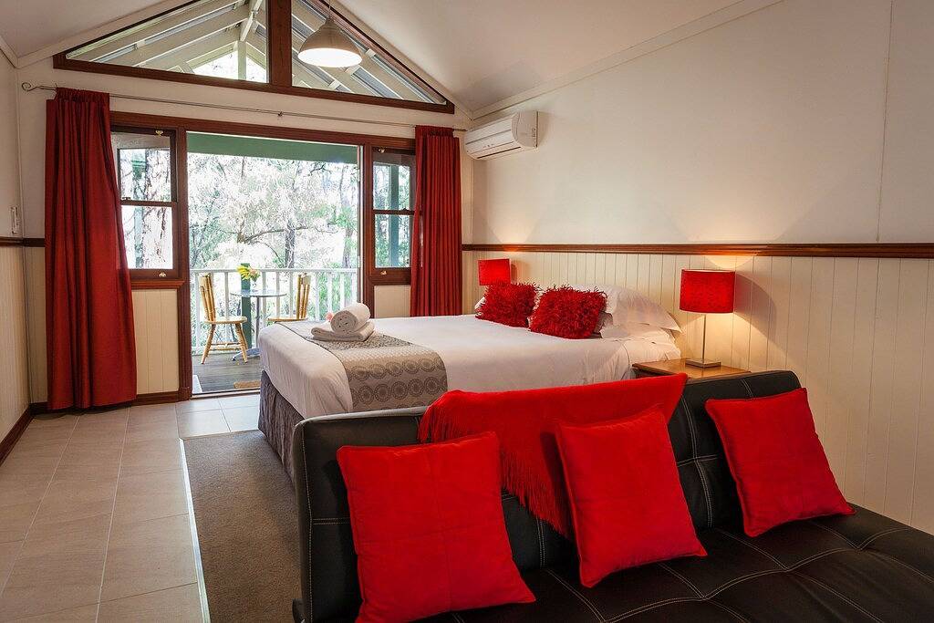 Gemütliches Studio-Chalet, ideal für Paare und eine Veranda mit Blick auf das Buschland in Margaret River, Western Australia