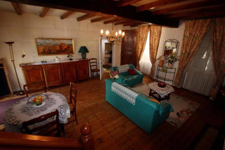 Location de vacances pour 5 personnes, avec Terrasse ainsi que Jardin et Piscine à Mesnac - 3