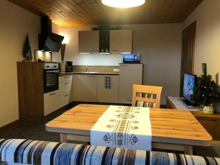 Pension pour 2 personnes, avec Balcon et Jardin à Bach - 4