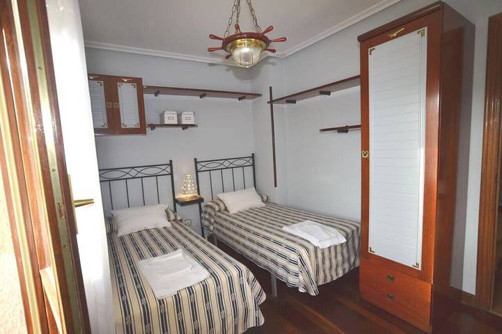 Ganze Wohnung, Apartamento junto a la playa - Isla Playa 5702 in Isla, Arnuero