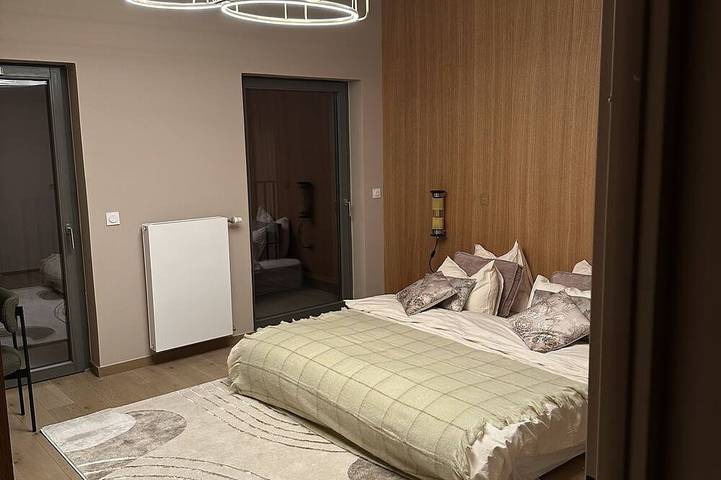 Entire apartment, Appartement Confluence Haut Standing 6 Personnes in Lyon, Lyon region