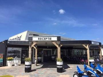 Ferienwohnung für 4 Personen, mit Terrasse und Pool sowie Garten in Petten