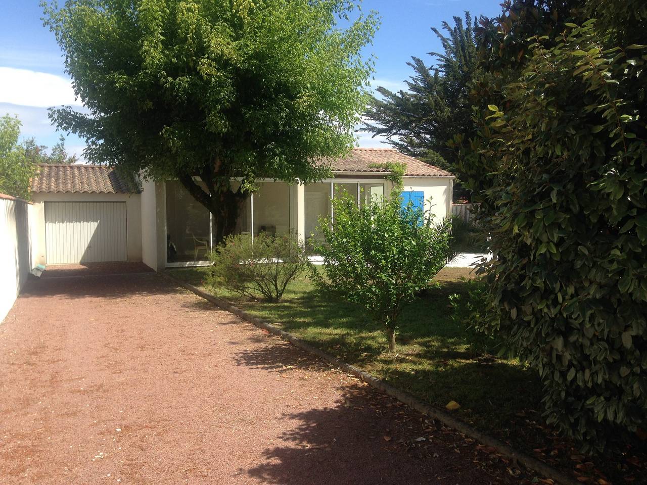 Maison de vacances 'Maison Familliale' avec piscine privée in Le Grand-Village-Plage, Côte De Beauté