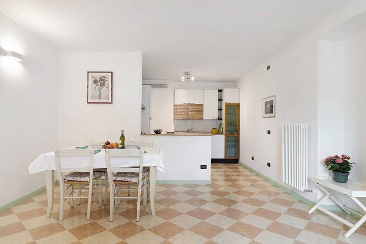 Entire apartment, Vallelaghi Escape – Bright Apartment Near Lakes and Trento in Terlago, Vallelaghi