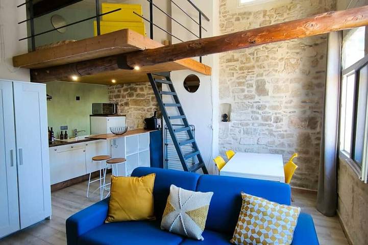 Gîte pour 4 personnes dans Arenes De Nimes