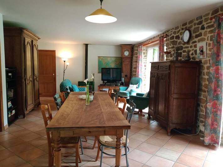 Location de vacances pour 10 personnes, avec jardin et vue à Le Val-Saint-Père - 2