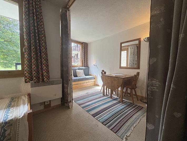 Appartement entier, Studio lumineux avec terrasse - 4 pers. in Bellentre, La Plagne-Tarentaise