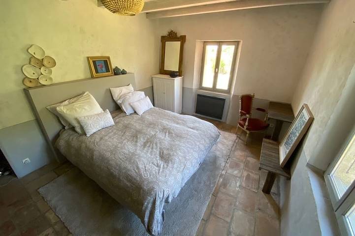 Location de vacances pour 6 personnes, avec terrasse et jardin à Aubussargues - 4