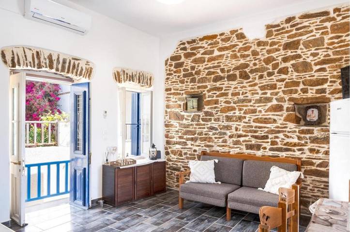 Gîte pour 5 personnes, avec terrasse dans Kithnos Chora - 4