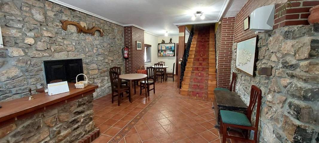 Hotel para 2 personas, con jardín y vistas en Colunga - 2
