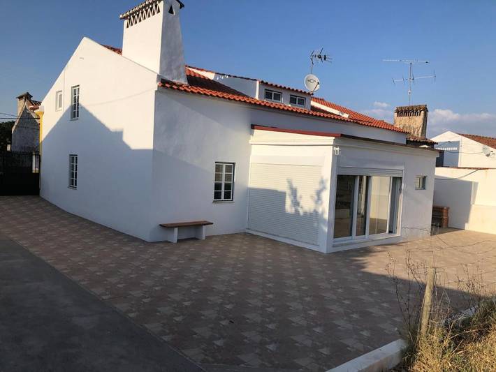 Gîte pour 10 personnes, avec jardin et vue dans Nisa - 2
