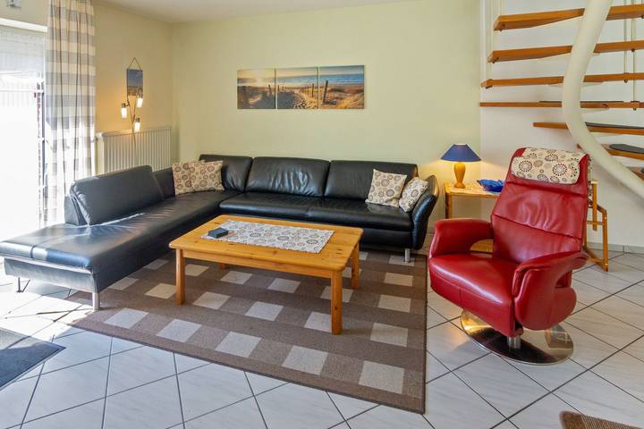 Ferienhaus für 4 Personen, mit Garten in Neßmersiel