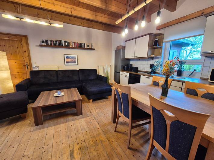 Ferienhaus für 4 Personen, mit Garten und Terrasse in Norden