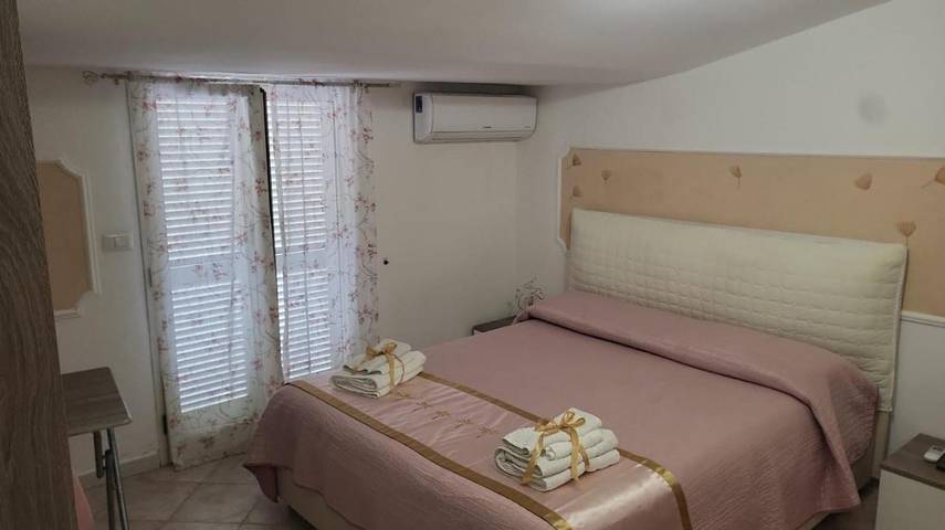 Location de vacances pour 2 personnes, avec balcon et vue à Scalea - 3