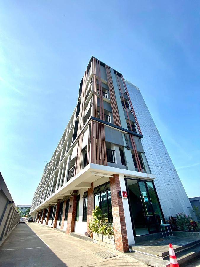 Appart’hôtel pour 2 personnes, avec vue et balcon