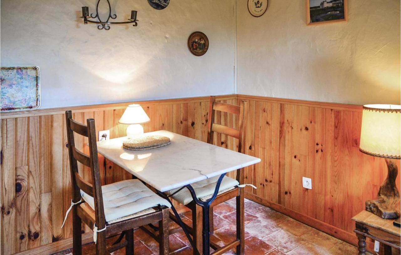 One-Bedroom Holiday Home in Saint-Philbert-du-Peuple, Vallée de la Loire