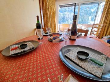 Ferienwohnung für 6 Personen, mit Balkon in Alpes-de-Haute-Provence