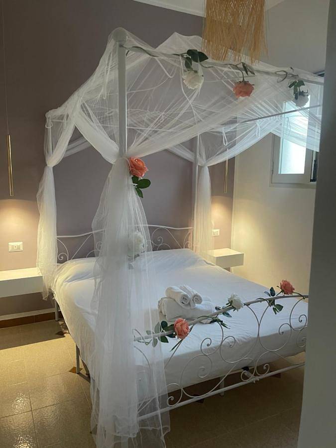 Gîte pour 4 personnes, avec balcon et vue dans Casalabate - 2