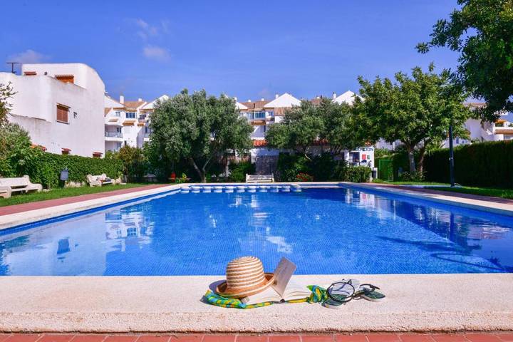 Location de vacances pour 4 personnes, avec jardin et piscine à Torreblanca - 3