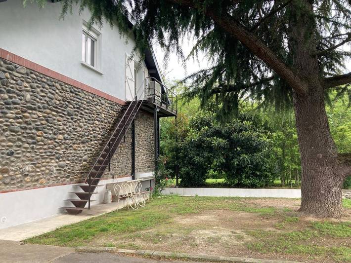 Location de vacances pour 6 personnes, avec piscine et jardin à Martres-Tolosane - 2