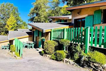 Cottage pour 4 personnes, avec jacuzzi et jardin, animaux acceptés à Brassac (Tarn)