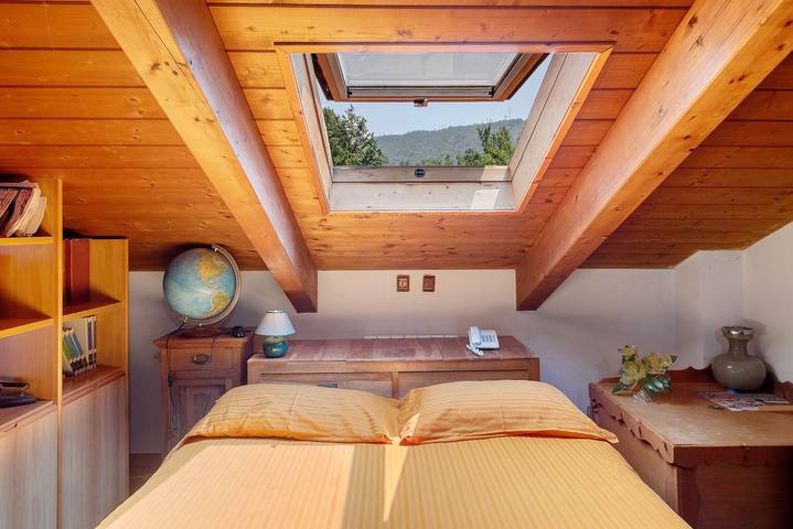 La Liguria Tra Gli Ulivi 2 – 250 m² tuin, bergzicht, airco, goed uitgerust buitenleven in Pero (Varazze), Varazze