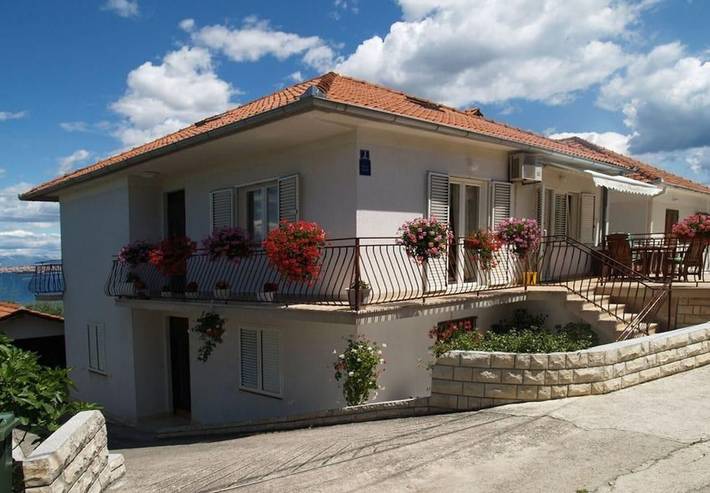 Ferienwohnung für 7 Personen in Poljana